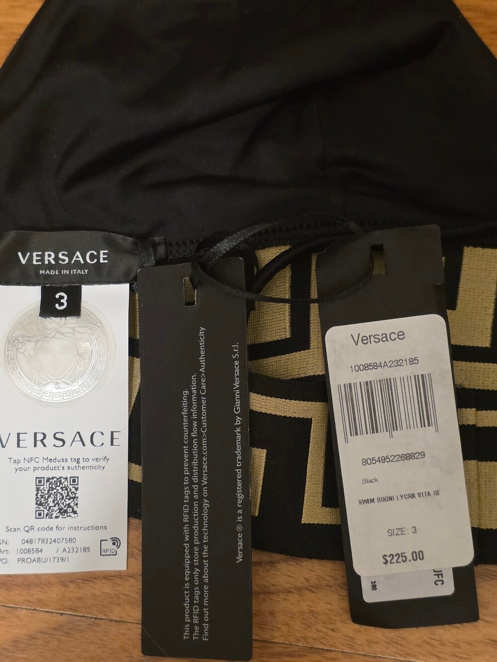 VERSACE NWT Greca Medusa Border Triangle Swim Black Gold  Size 3 - Picture 8 of 14